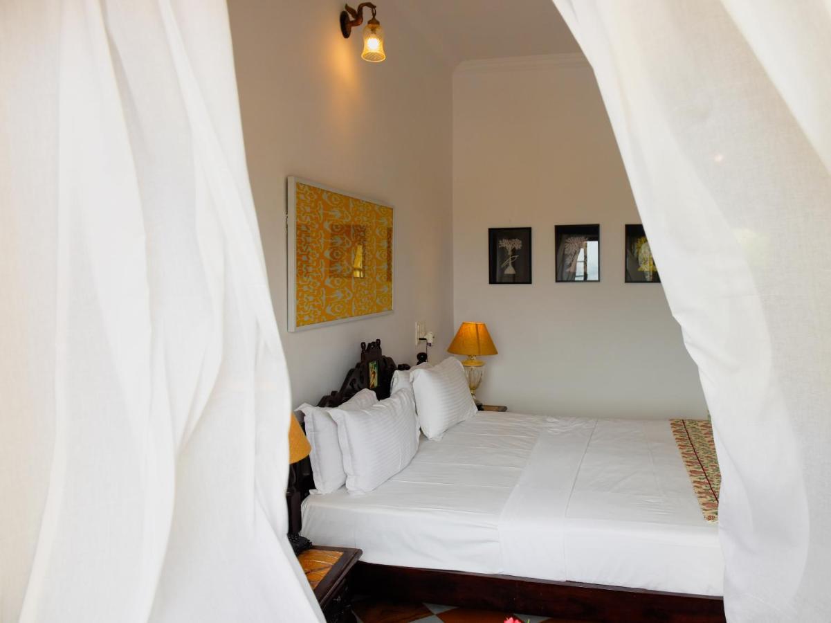 Gulaab Niwaas Palace Hotel 4*